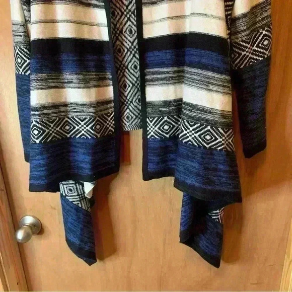 Passport Long Sleeve Draped Open Front Cardigan Blue & Black Size XL - Picture 4 of 14